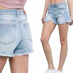 NWOT Judy Blue Gingham Plaid Backed Shorts Light